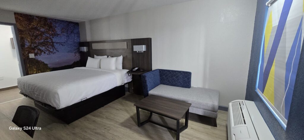 hotel rooms in Meridian MS